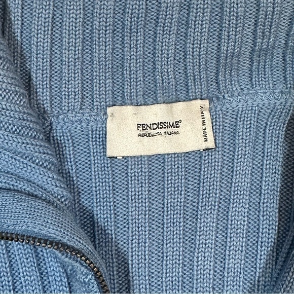 Fendi Women’s Blue Full Zip Collared Ribbed Knit Cardigan Size 10 - Picture 3 of 11